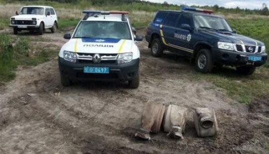На Рівненщині викрили нелегальний видобуток бурштину (ФОТО)