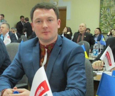 Ви зараз переглядаєте Курсик піарить через ТРК “РИТМ” Віктора Шакирзяна