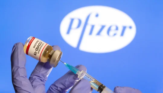 У ці вихідні рівнян щеплюватимуть вакциною Pfizer