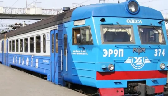 Хлопець відсудив у “Укрзалізниці” гроші на навчання через смерть батька під електричкою на Рівненщині
