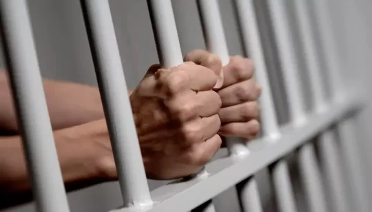 15 років ув’язнення з конфіскацією майна – прокурори відстояли вирок «помічнику прокурора лнр»