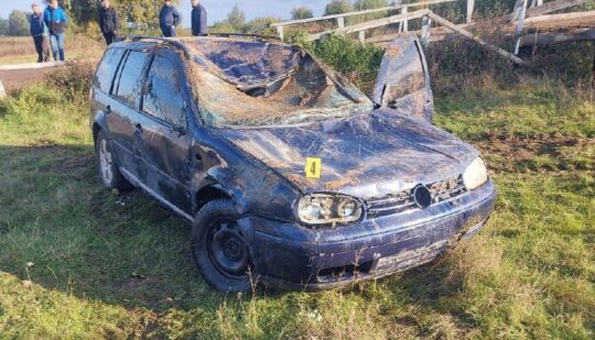 Чоловік потонув у машині: у поліції розповіли нові деталі ДТП на Рівненщині