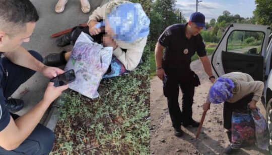 Не пам`ятала, як опинилась на вулиці: у Рівному поліція допомогла бабусі