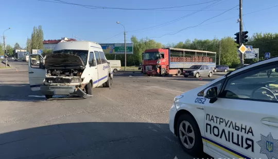 У Рівному ДТП за участю чотирьох транспортних засобів