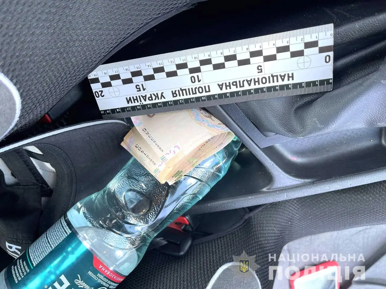 Ви зараз переглядаєте Поліцейські задокументували два факти надання хабара за уникнення адмінвідповідальності