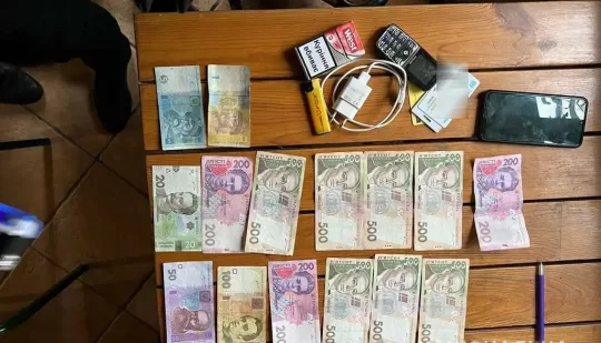 У Рівному поліцейські затримали підозрюваного у сутенерстві
