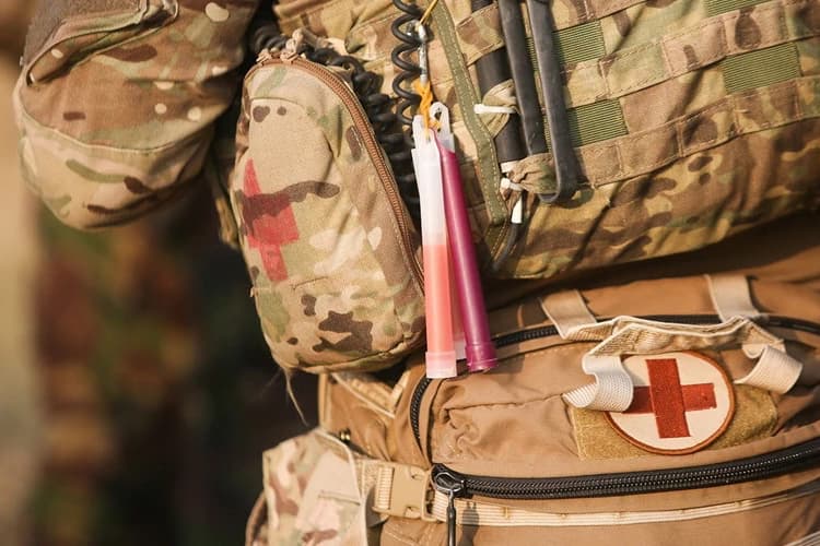 Ви зараз переглядаєте Жінки-медики, які стоятимуть на військовому обліку, зможуть виїжджати за кордон, – ДПСУ