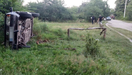 На Рівненщині судитимуть водія, який п’яним збив бабусю із двома онучками