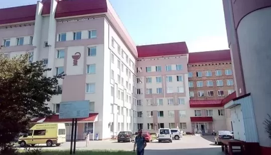 Рівненський онкоцентр отримав інноваційне обладнання для лікування раку