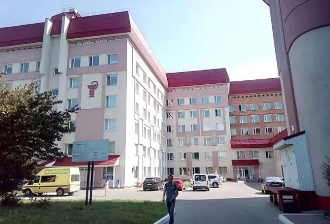 Ви зараз переглядаєте Рівненський онкоцентр отримав інноваційне обладнання для лікування раку