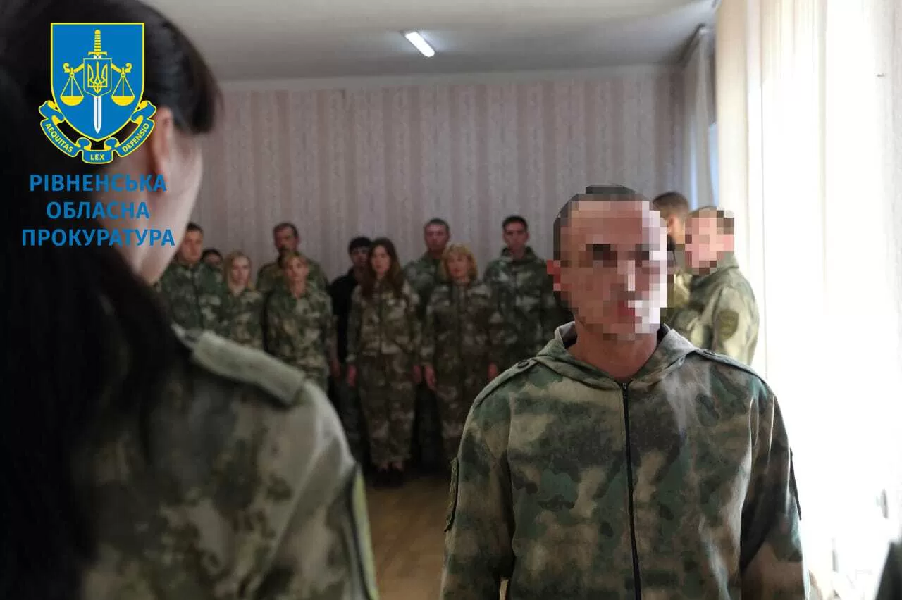 Ви зараз переглядаєте У Рівному за держзраду судитимуть поліцейського