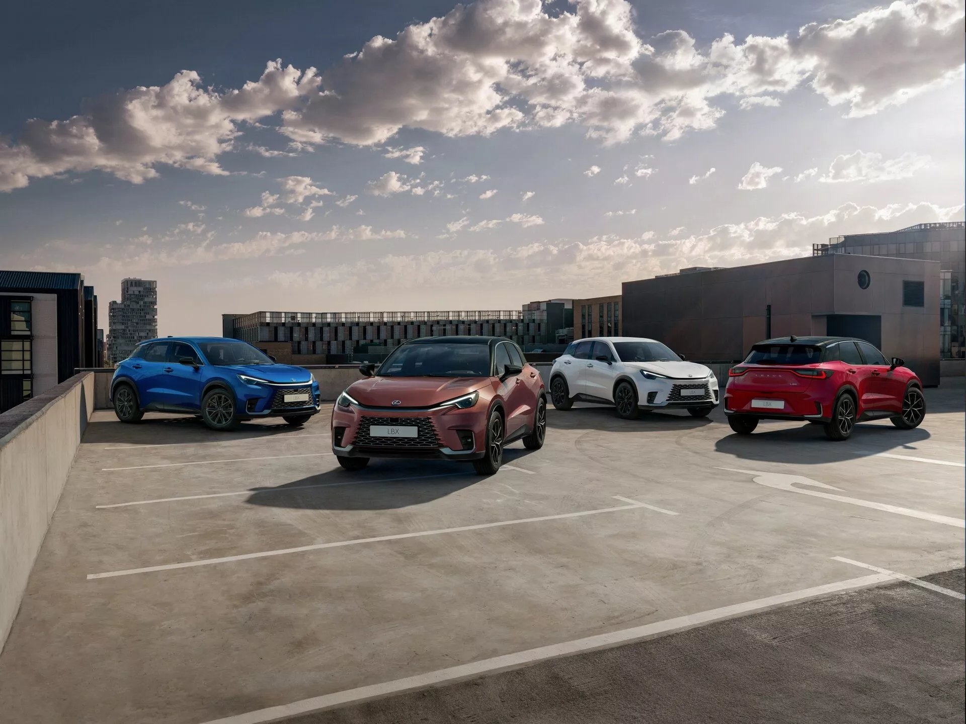 Ви зараз переглядаєте Від $36 000 за гібрид: Lexus назвав ціни найдешевшого кросовера у Європі