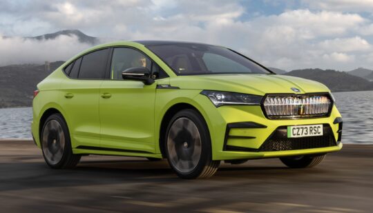 Більша потужність та запас ходу: Skoda оновила свій найшвидший електромобіль Enyaq vRS