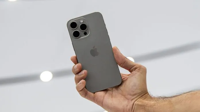 Ви зараз переглядаєте Apple нарешті вирішила проблему перегріву iPhone 15 Pro