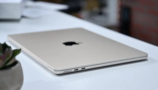 У мережі з’явилося зображення коробки нового MacBook Pro
