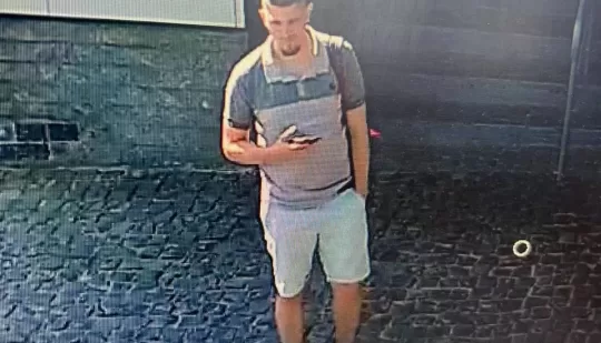У Рівному пройшов суд над чоловіком за напис «З Днем Незалежності, раби»