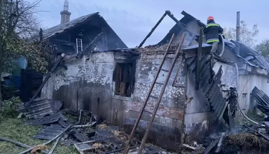 Жахлива пожежа на Рівненщині: від будинку не лишилось нічого