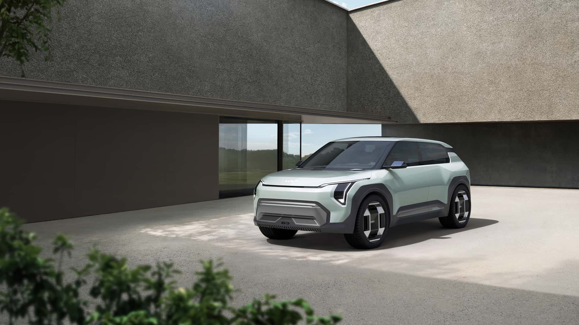 Ви зараз переглядаєте Компанія Kia представила концептуальний кросовер EV3 з незвичною зарядкою