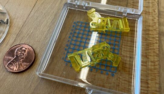 Вчені створили модель пістолета Nerf Gun з ниток ДНК
