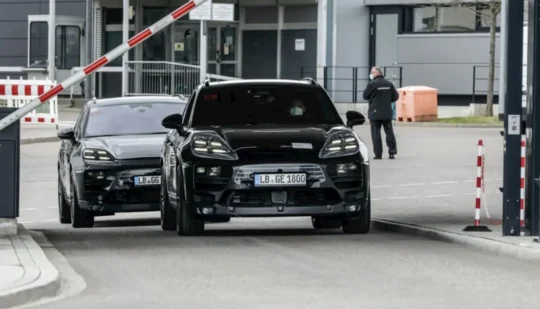 Колишній топ-менеджер Tesla та Rivian допоможе Volkswagen розробити ПЗ для електромобілів