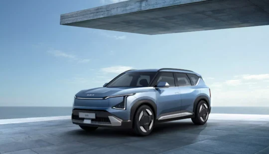 Від $20 900: компактний електричний кросовер Kia EV5 отримав ціни та комплектації