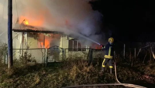 Вогнеборці ліквідували пожежу у приватному господарстві в Рівненському районі