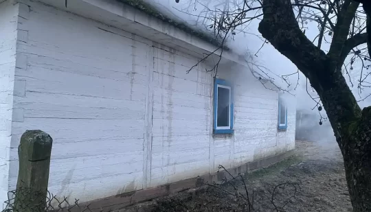 Рівненський район: рятувальники ліквідували пожежу у житловому будинку