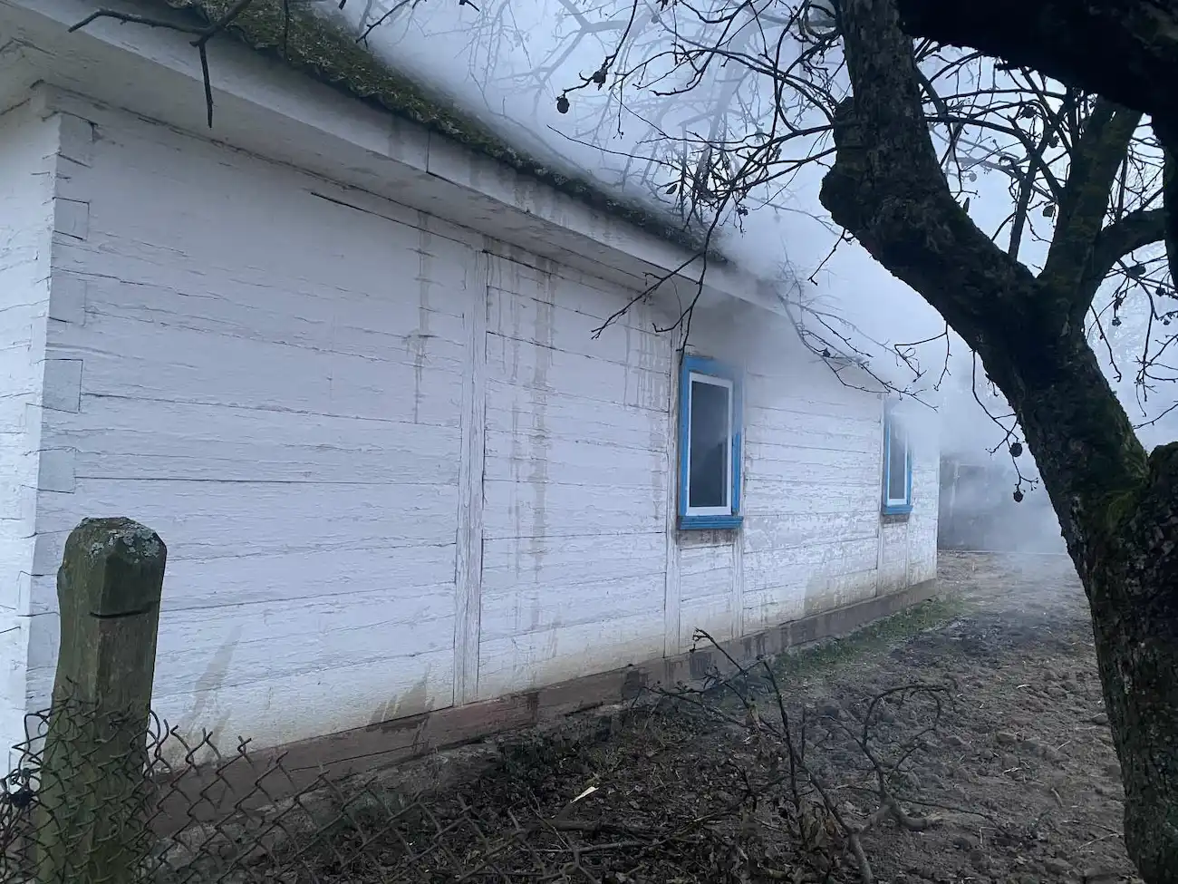 Ви зараз переглядаєте Рівненський район: рятувальники ліквідували пожежу у житловому будинку