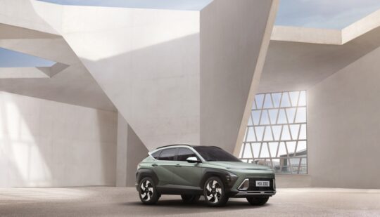 В Україні стартують продажі абсолютно нової Hyundai KONA Hybrid: названо ціни