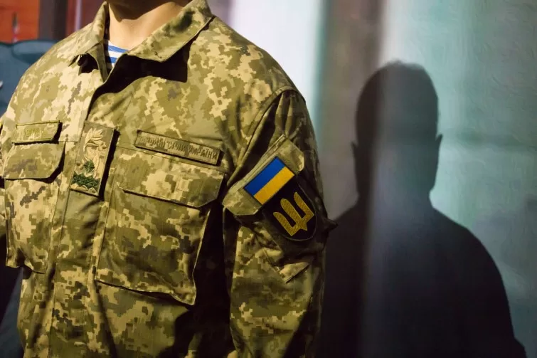 Ви зараз переглядаєте Військовослужбовець з Рівненщини отримав 5 років тюрми за самовільне залишення частини