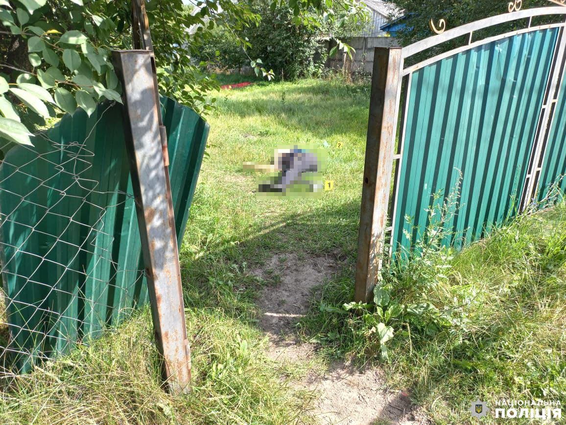 Ви зараз переглядаєте На Рівненщині 22-річна жінка вбила 23-річного брата колишнього чоловіка