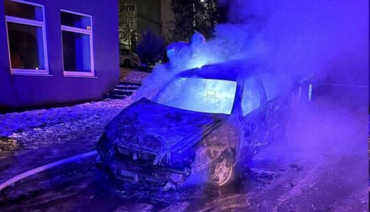 У Рівному підпалили автомобіль