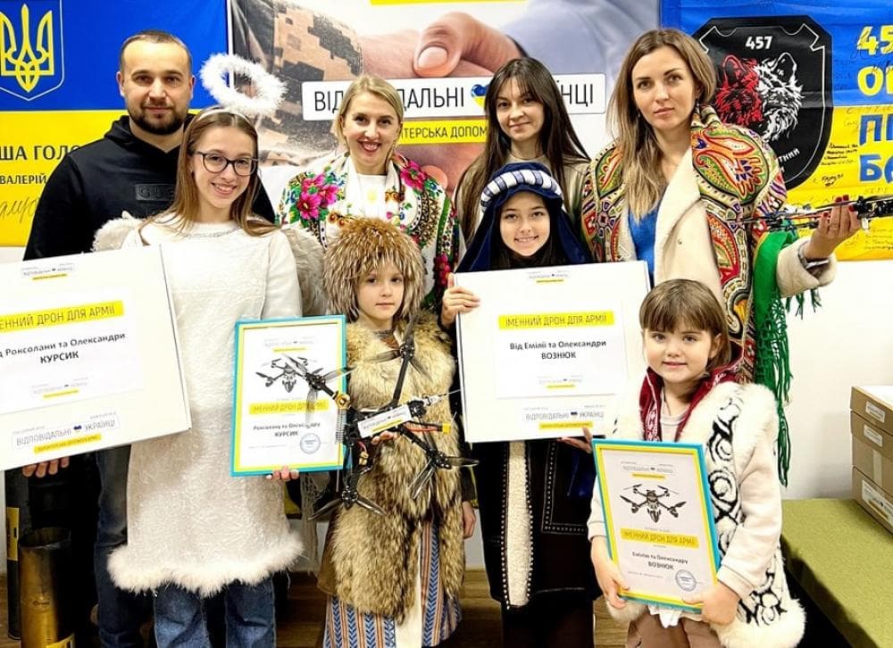 Ви зараз переглядаєте Дівчата з Рівненщини зібрали 36 000 грн на дрони для ЗСУ