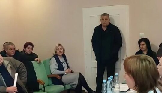Чому депутат Закарпатської сільради підірвав приміщення?