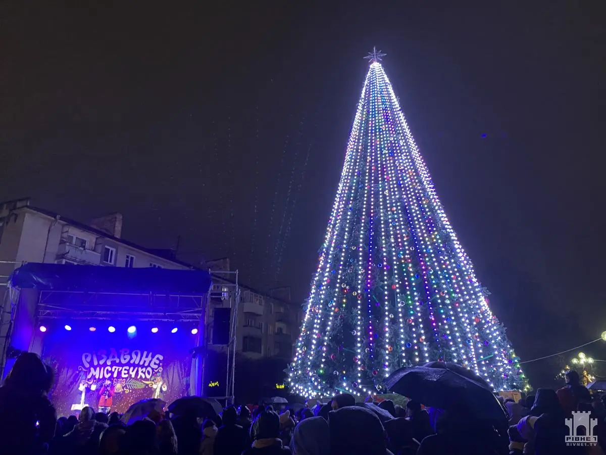 Ви зараз переглядаєте Якою буде комендантська година на Рівненщині у новорічну ніч?