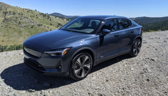 Ремонт Polestar 2 після легкого ДТП з оленем оцінили у $21 000: чому так дорого