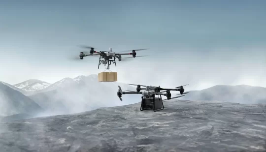 DJI представила свій перший вантажний дрон FlyCart 30