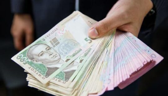 На Рівненщині навчальний заклад не віддав сиротам їх законні 200 тисяч гривень