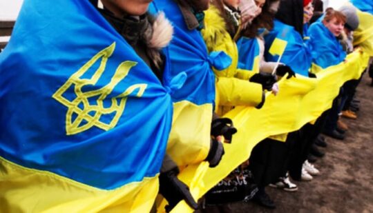 У Рівному люди об’єднаються в «Живий ланцюг»