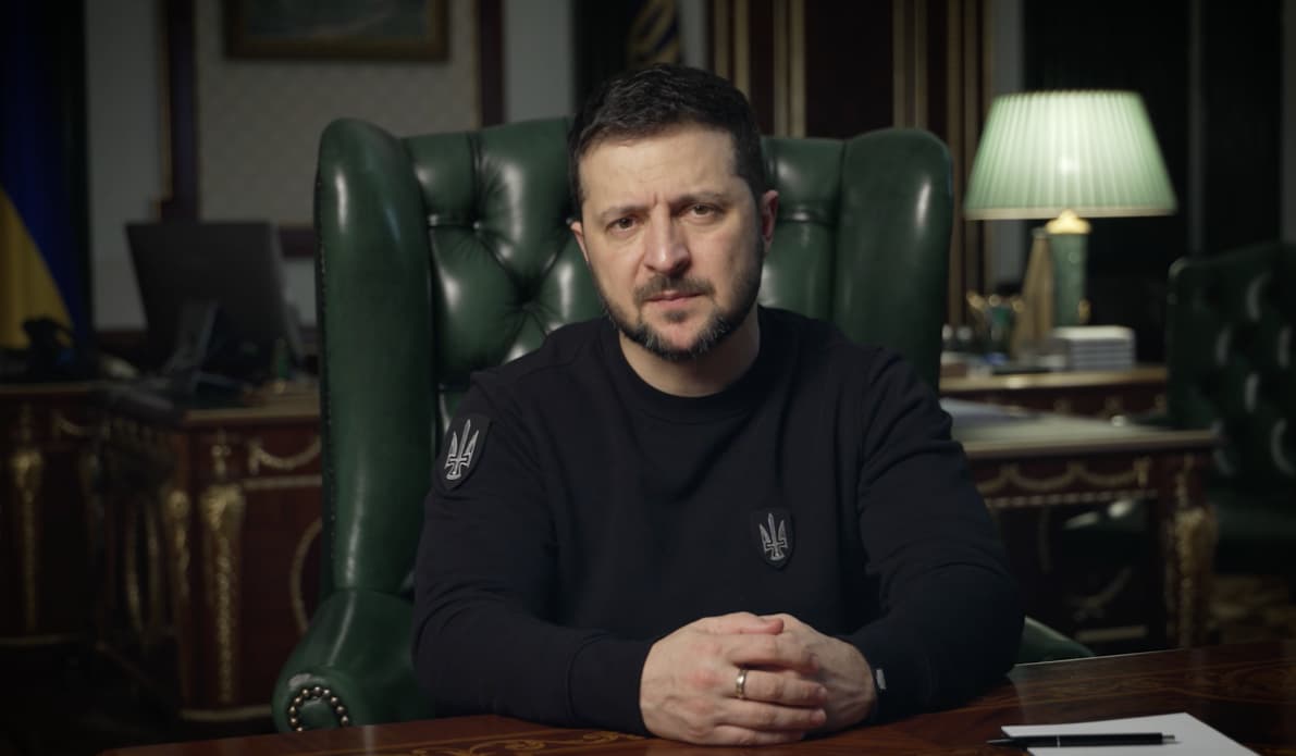Ви зараз переглядаєте Зеленський закликав українців повернутися до України аби хоча б сплачувати податки