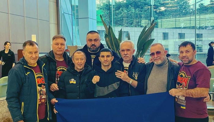 Ви зараз переглядаєте Далакян прибув до Японії на бій з Акуйї