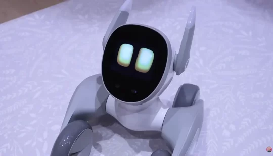 ШІ-компаньона Loona представили на #CES2024