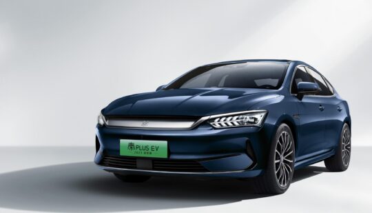 За $15 000: електромобіль BYD Qin Plus EV готується дати бій бензиновим автомобілям
