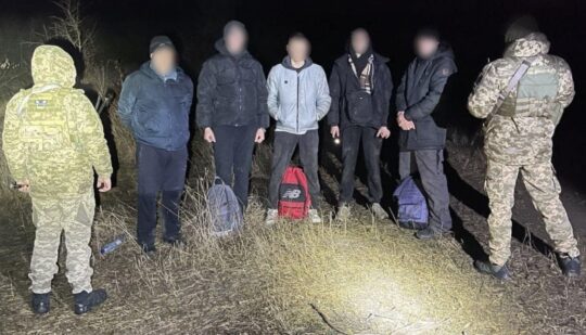 На Вінниччині ухилянти переодягаються в тварин, щоб перетнути кордон