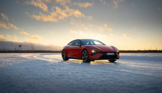 Тривали три роки: Lotus завершив випробування та розробку електромобіля Emeya EV