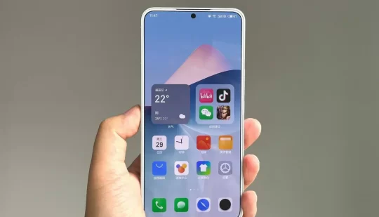 Meizu відмовляється від смартфонів на користь пристроїв з ШІ