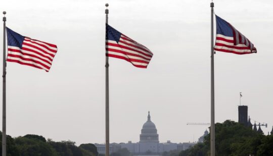 США пропонують надати Україні гроші в борг під заставу прибутків від активів РФ — FT