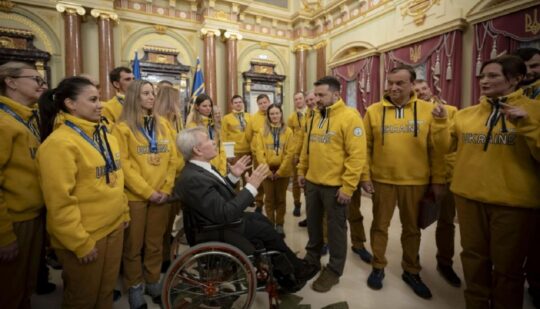 Зеленський нагородив українських дефлімпійців-рекордсменів