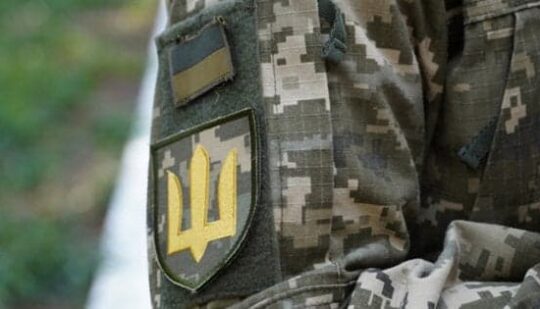 Млинівський суд оштрафував майора ТЦК за безпідставне виключення чоловіків з військового обліку