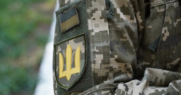 Ви зараз переглядаєте Млинівський суд оштрафував майора ТЦК за безпідставне виключення чоловіків з військового обліку